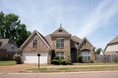 Main picture of 5471 Millers Glen Ln