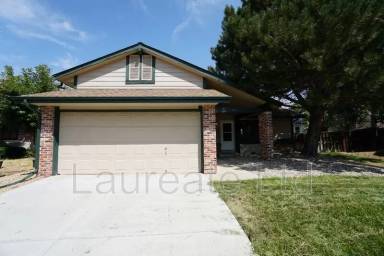 Main picture of 18971 E Chaffee Pl