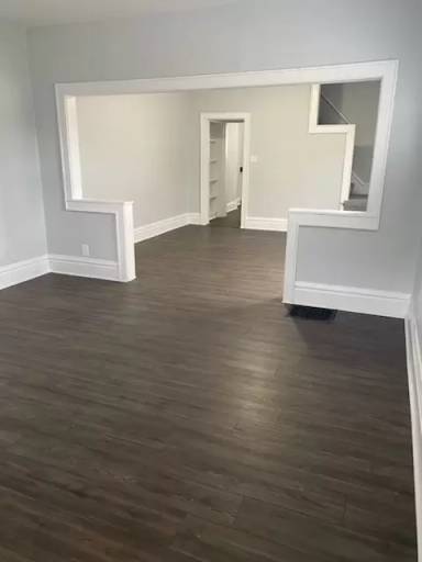 Main picture of 1180 S Champion Ave
