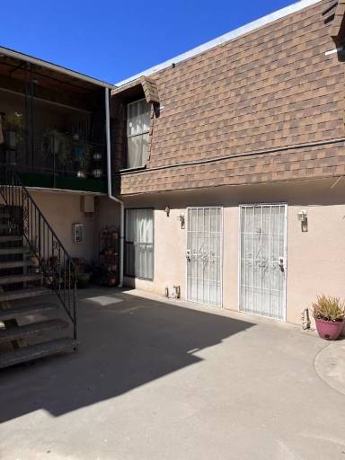 Main picture of 3396 E Sierra Madre Ave