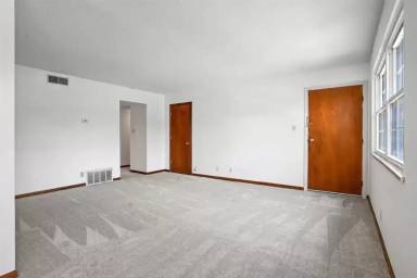 Main picture of 101 21st Avenue Pl