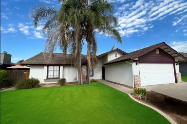 Main picture of 2146 Fernwood Dr