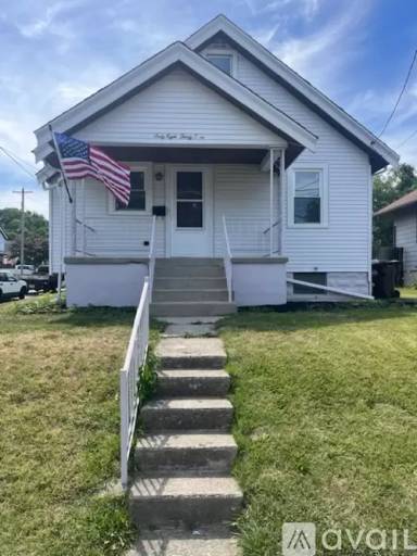 Main picture of 6833 Betts Ave