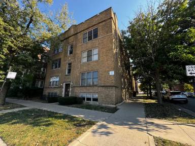 Main picture of 3217 N Karlov Ave