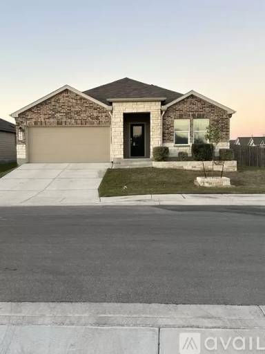 Main picture of 2700 San Martin Ln