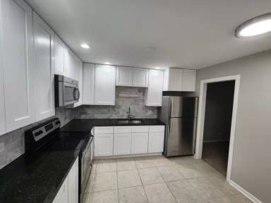 Main picture of 205 N Ridge Ave