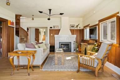 Main picture of 23 Glen Dr