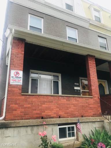 Main picture of 3405 Ward St