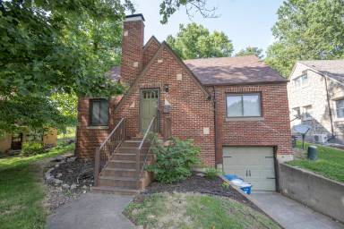 Main picture of 1521 Hayselton Dr
