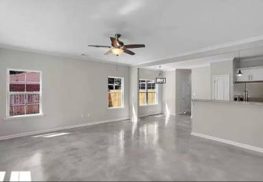 Main picture of 5018 Wilburn Ave