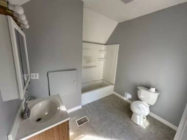Main picture of 79 Parker St