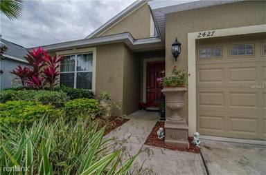 Main picture of 2427 Ladoga Dr