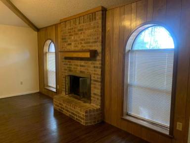 Main picture of 6309 Ryan Cir