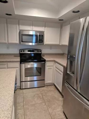 Main picture of 5578 Baldwin Way