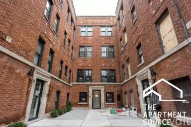 Main picture of 354-58 W Dickens Ave & 2103-11 N Sedgwick Ave Apartments