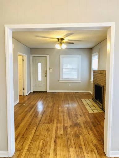 Main picture of 1812 S Overton Ave