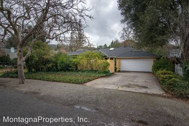 Main picture of 12 Fillmer Ave