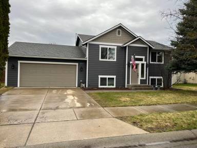 Main picture of 2057 W Hampson Ave