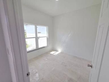 Main picture of 2502 28th St SW