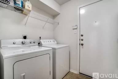 Main picture of Cardinal Way