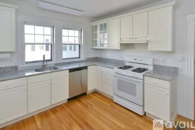Main picture of 29 Pershing Rd