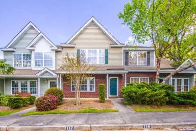 Main picture of 116 Macy Cir