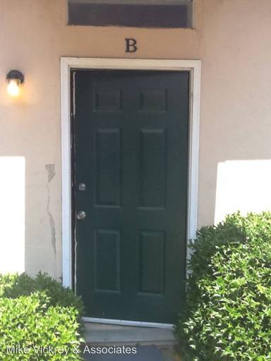 Main picture of 115 Main St