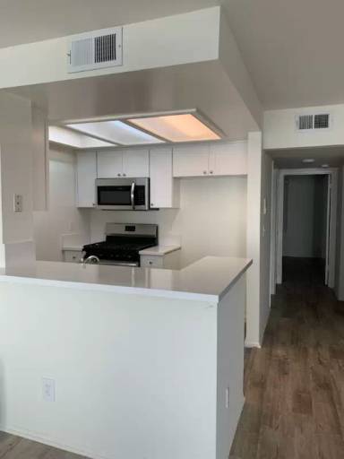Main picture of 3031 Grand View Blvd