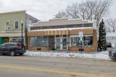 Main picture of 1209 N Main St