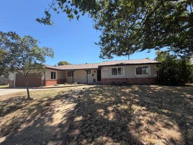 Main picture of 6861 21st St