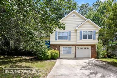 Main picture of 2005 Chesterfield Dr NW