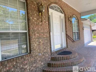 Main picture of 2319 N Aspen Dr