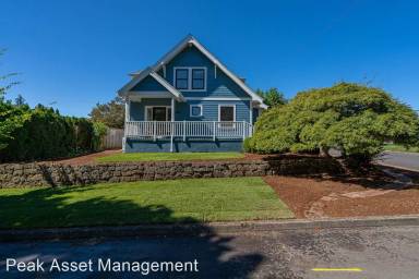 Main picture of 4803 SE 33rd Pl