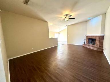 Main picture of 6703 89th St