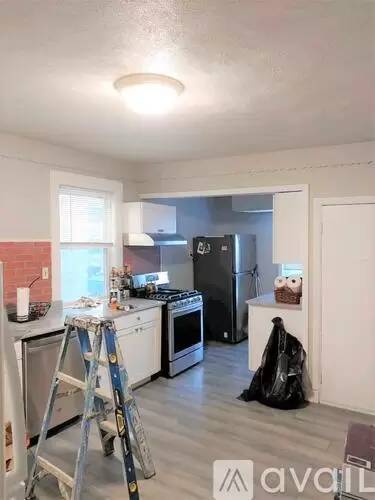 Main picture of 366 Highland Ave