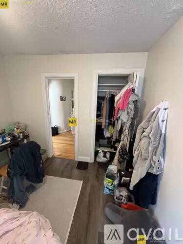 Main picture of 294 Prospect St