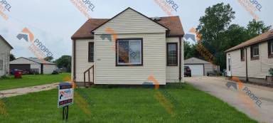 Main picture of 25117 Malvina Ave
