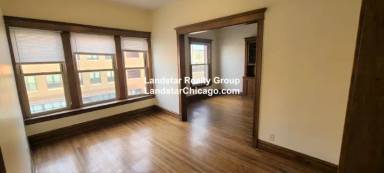 Main picture of 1761-75 W Wilson Ave