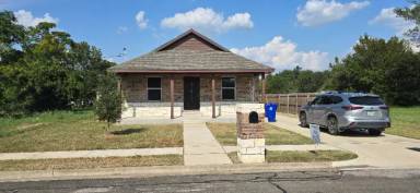 Main picture of 2808 S 8th St