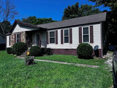 Main picture of 584 Blake Moore Dr