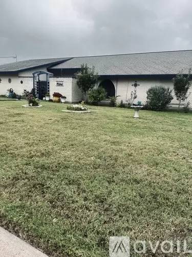 Main picture of 120 Shore Dr