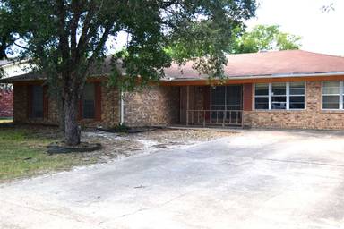 Main picture of 1213 King Arthur Cir
