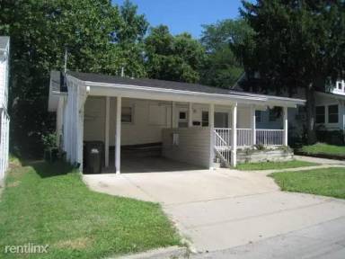 Main picture of 300 Melrose Ct
