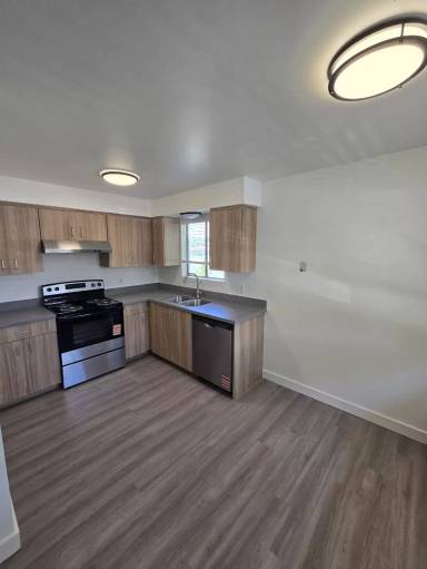 Main picture of 1194 N 200 W
