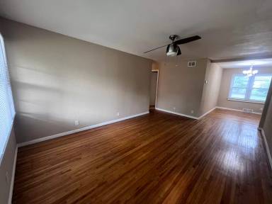 Main picture of 2661 N Estelle St
