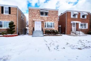 Main picture of 9625 S Carpenter St