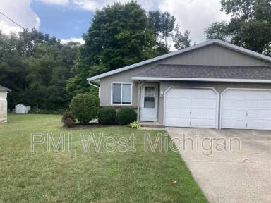 Main picture of 7255 Periwinkle Ave SE