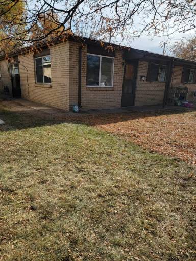 Main picture of 1034 31st Ave