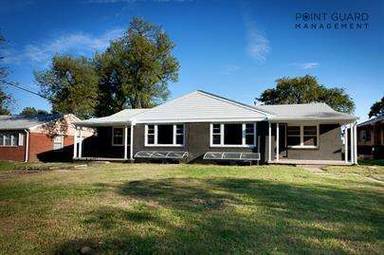 Main picture of 6002 E Oakwood Dr