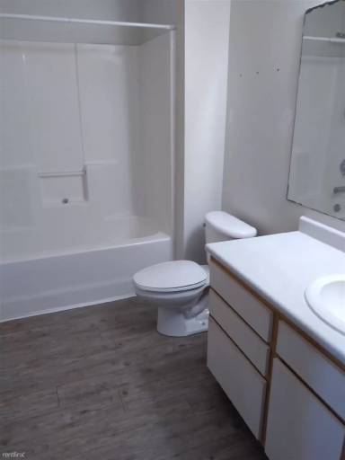 Main picture of 2109 17th St S